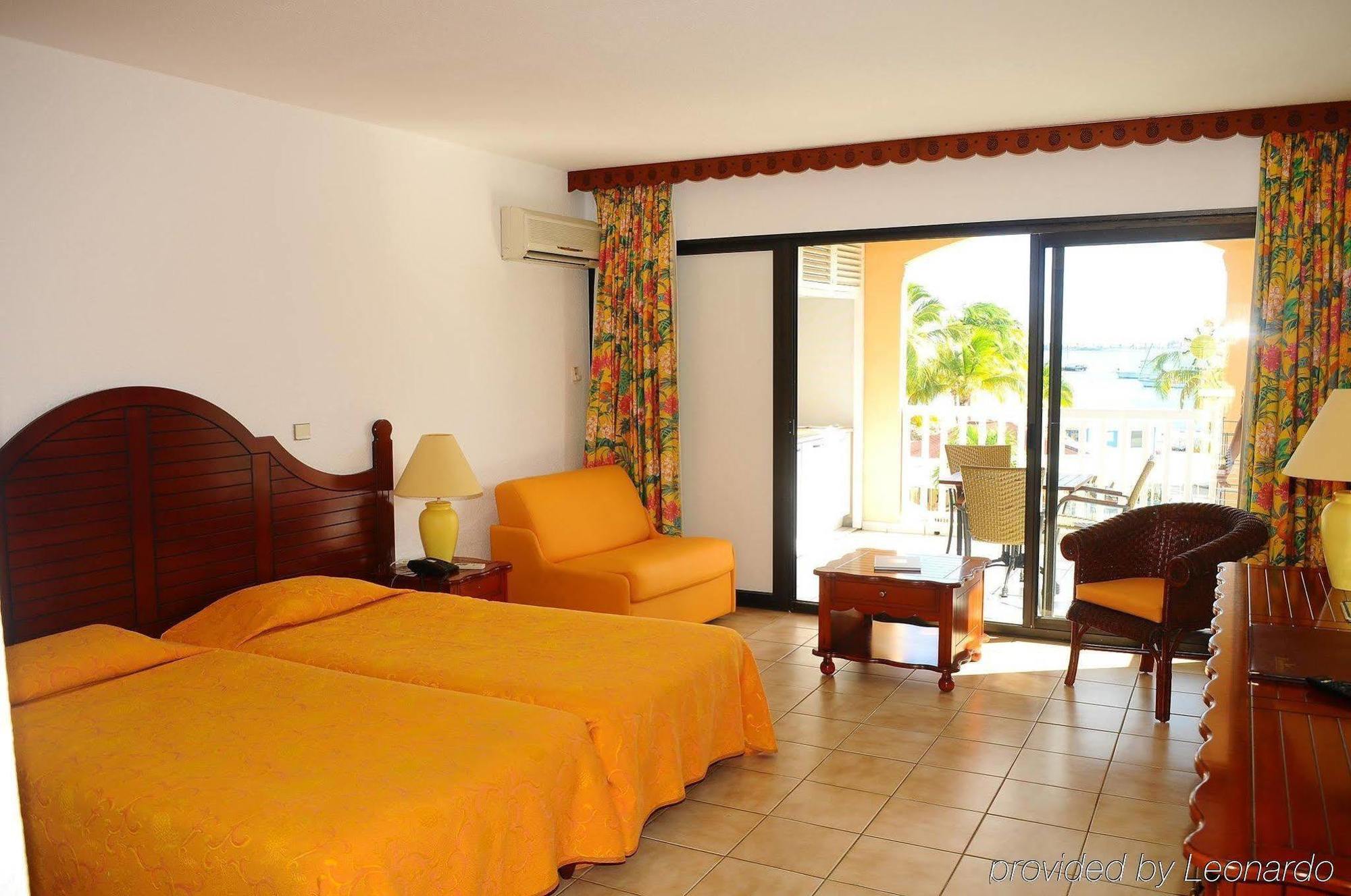 Le Flamboyant- Le Village Baie Nettle Ngoại thất bức ảnh